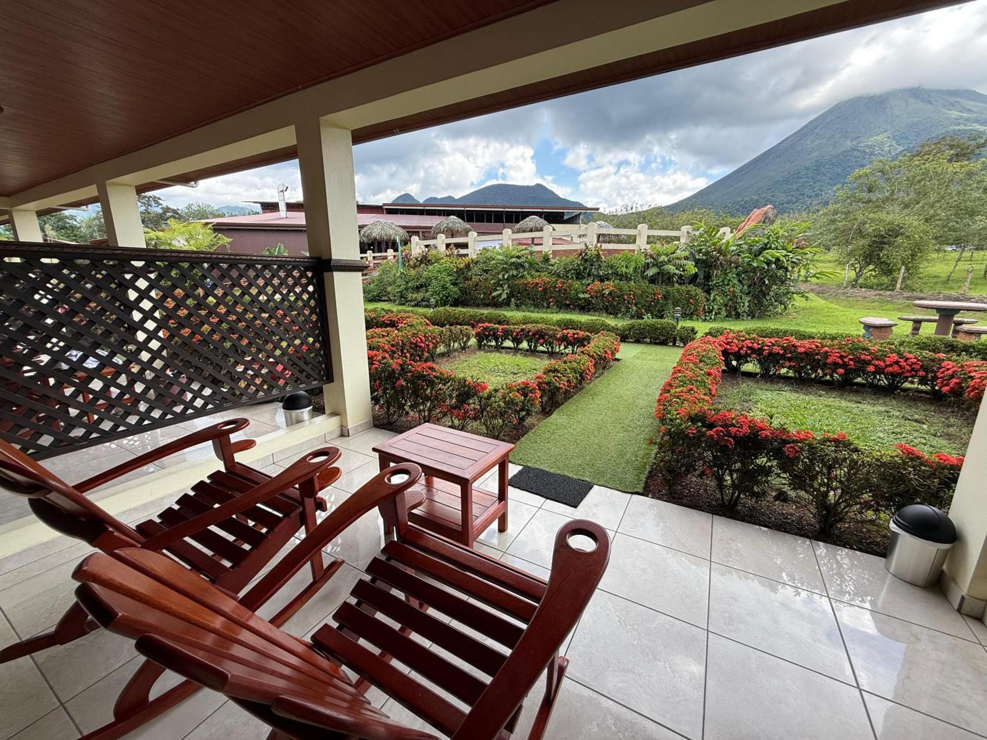 Hotel La Pradera Del Arenal Ла Фортуна Экстерьер фото